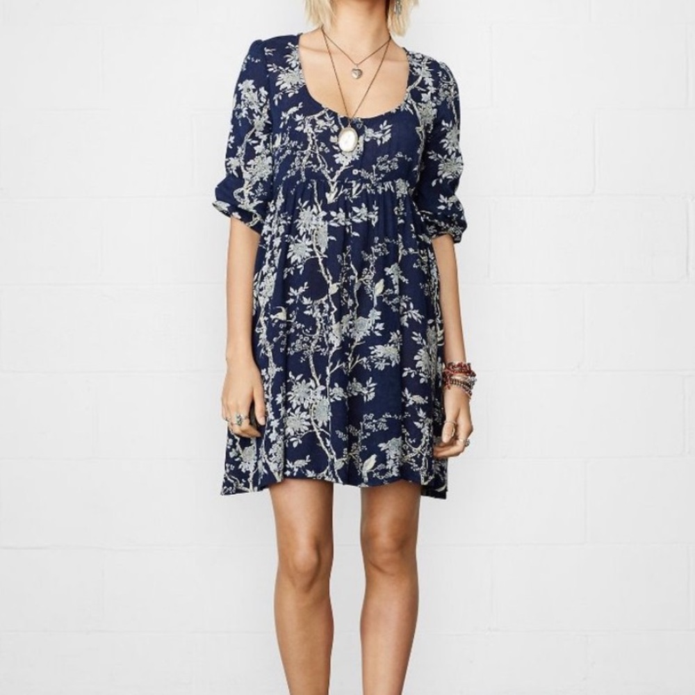 ♥️… Denim & Supply Blue Botanical Floral Bird Mini Dress